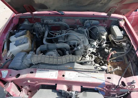 2000 Ford Ranger Xl/Xlt z USA, uszkodzony, nr VIN 1FTYR14V9YPC19224